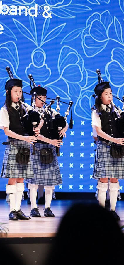 Shanghai Scottish Band Shanghai Scottish Shanghai Scottish football team Highland Games Shanghai Shanghai Scottish club Shanghai Scottish archive links Shanghai Scottish pipe band